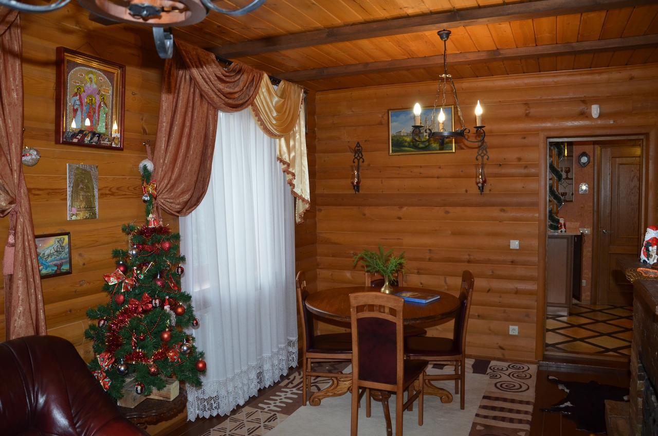 Villa Sadyba Pochayiv à Potchaïv Extérieur photo